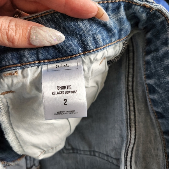 Express shorts size 2 - Picture 3 of 3